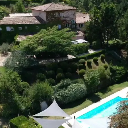 ベッド・アンド・ブレックファスト Le Jardin De Celina